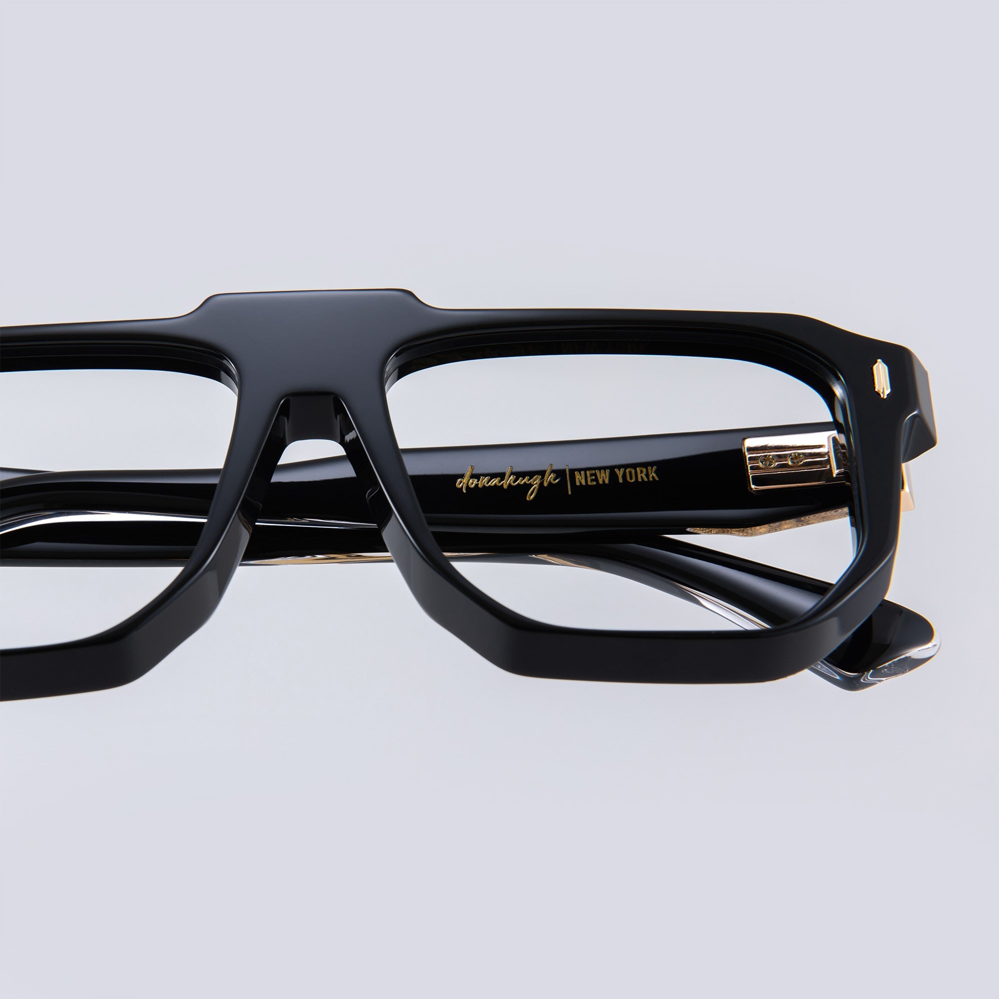 Donahugh-eyeglasses-blackgold