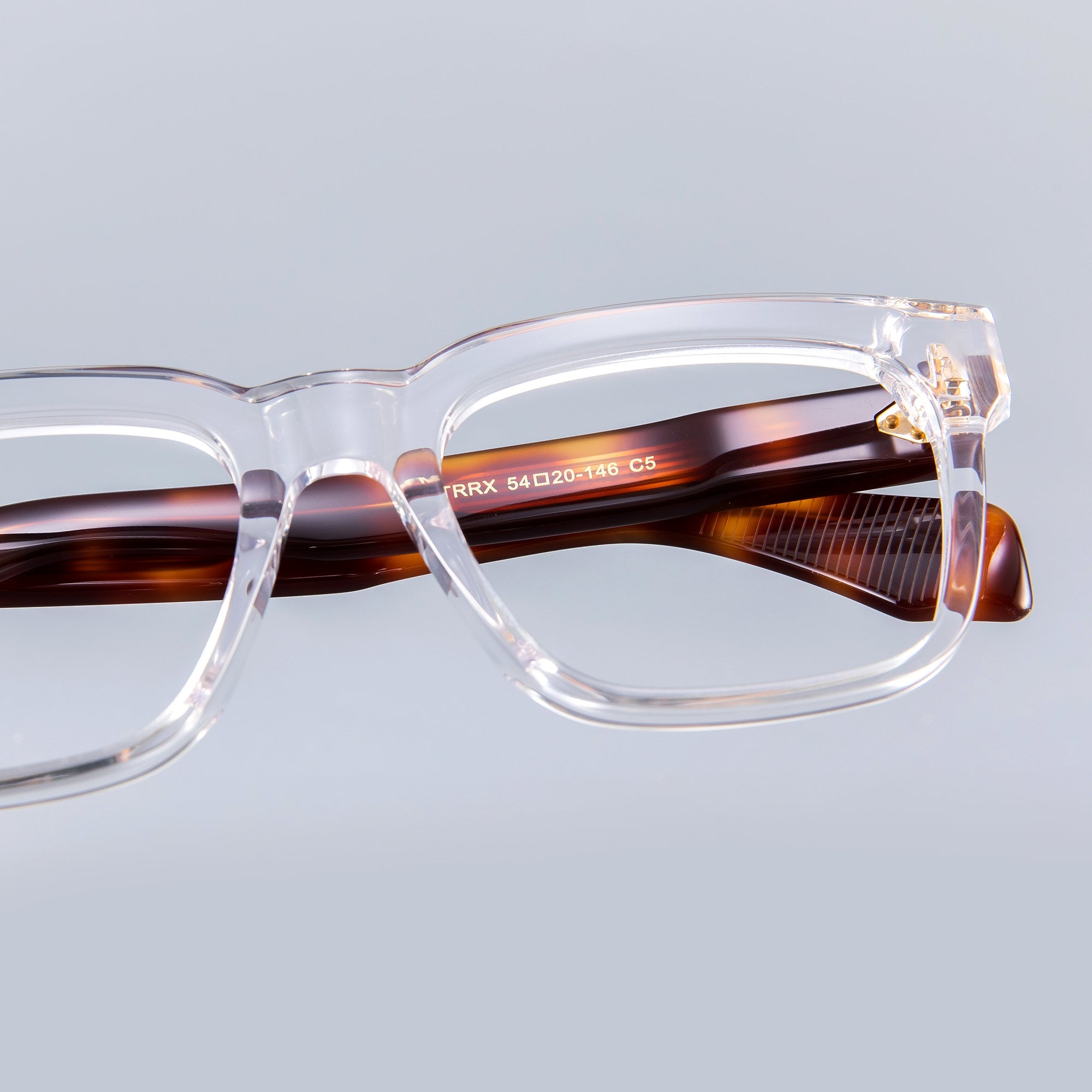 Donahugh-eyeglasses-Trans